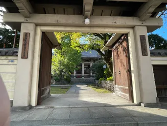 よく前を通ってましたね。