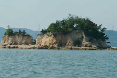 ⑬ 犬島貝塚（地竹ノ子島）