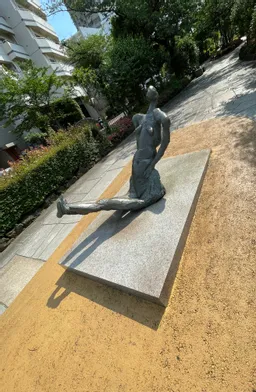 腹筋割れたい！